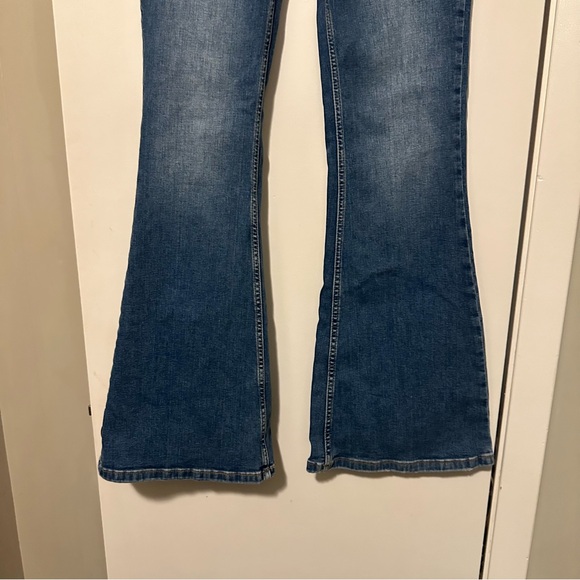 BDG Urban Outfitters flare jeans size W26 L32 - Picture 3 of 8